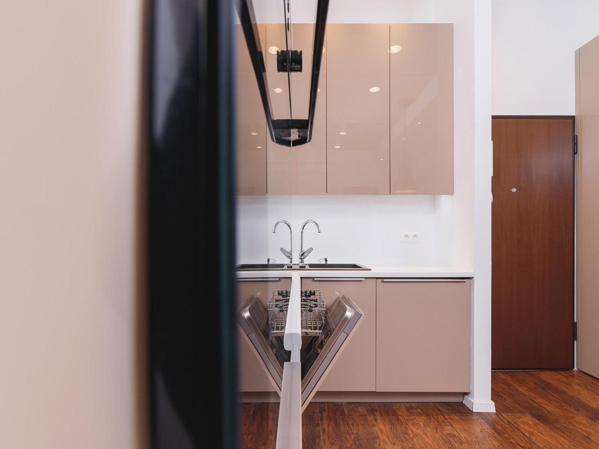 Apartment With Balcony - Pawia 34 Street